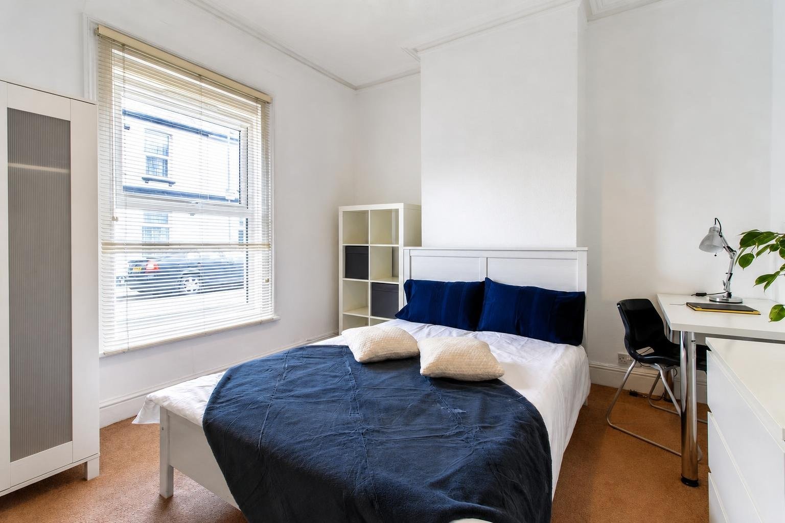 Room 4